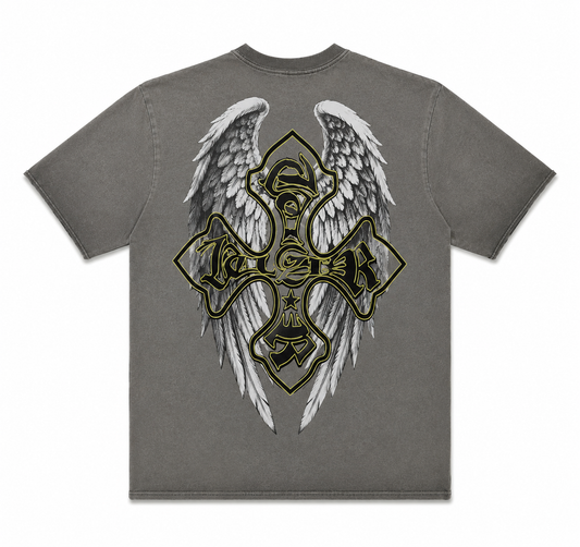 Polera 'Relentless'.
