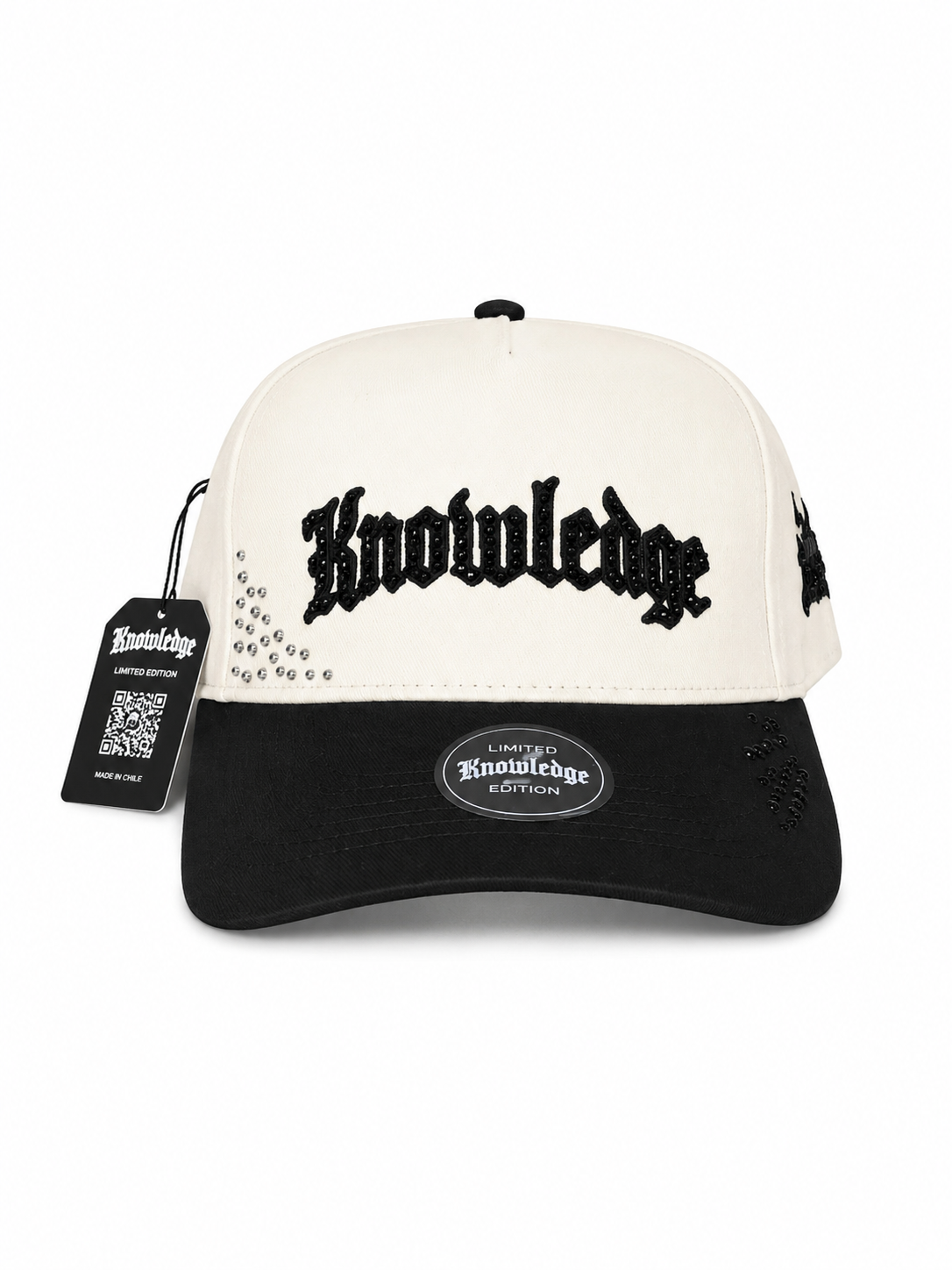 Gorra Exclusiva 'Black And White'.